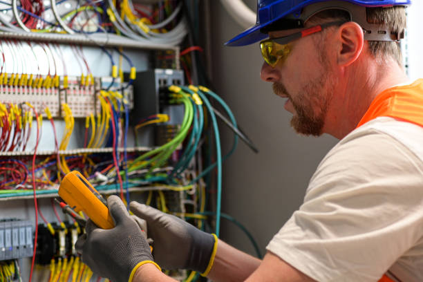 Best Electrical Contractors for Businesses  in Olmsted Falls, OH
